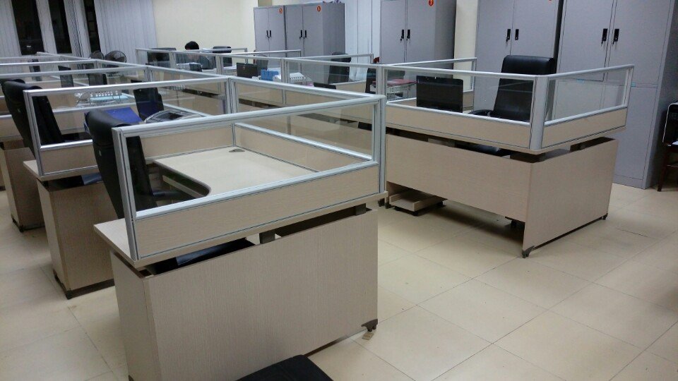 Vách ngăn văn phòng