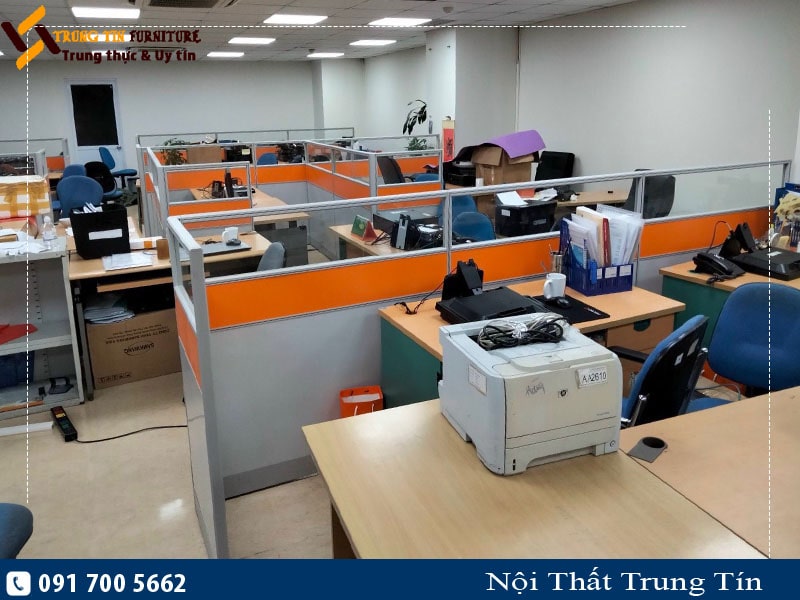 Vách ngăn SHB Bank