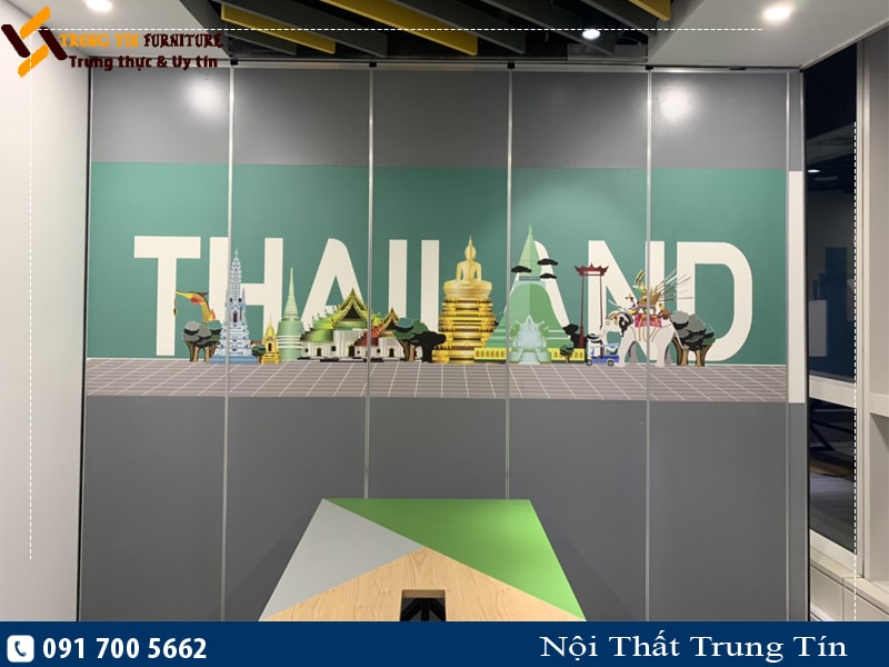 Thi công vách ngăn di động văn phòng công ty du lịch tại Nam Từ Liêm