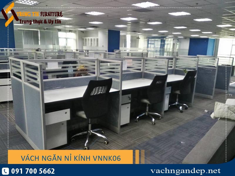 Vách ngăn văn phòng nỉ kính VNNK06