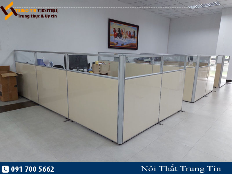 Vách ngăn văn phòng nỉ kính VND35-30